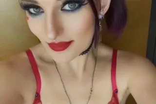 The Goth Girlfriend of Your Dreams - Image 9