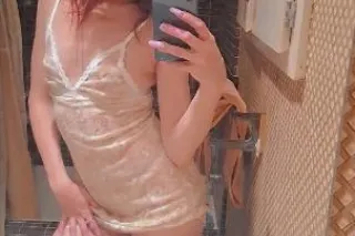 Damn i Feel like getting into a lil adult Festivities - Image 6