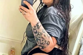 🚨💸CHECK OUT THE TUESDAY SPECIALS 💲🚨📸NEW PHOTO &🎥VIDEO PACKAGES 🫣INCLUDES FETISH FUN 🤐AND👣 FEET FETISH PICS👣 INCALLS/OUTCALLS 🫨AVAL.24/7👍 - Image 1