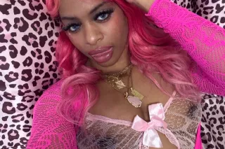 The kind of experience you’ll think about later. 💋 - Image 2