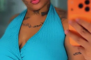 BARE BACK 😛🔥BBJ QUEEN CUM DOWN MY THROAT PORN STAR STYLE😝💞💦🔥🤗 - Image 1