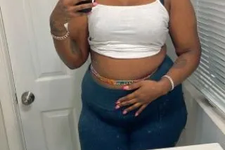 head hunter - 28 - Image 1