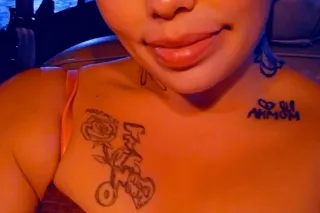 sexy thick Peurto rican and dominican beauty - Image 1