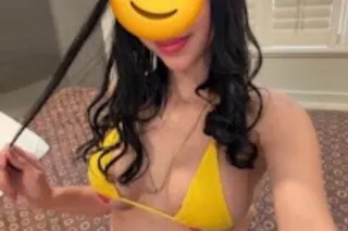 🌹❄I am available for😍 incall I'm new🤩 in town and I'm 🤩😍✅very hot come and 🥰 - Image 1