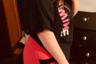 Hey guys its Rachel in Branson :) Cant wait to meet! thick brunette, down for a good time hmu. Im fire at head ;) - Image 1