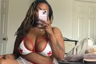 BIG TITTY BISH 🎂😝FANCY HOE 💰De... - Image 1