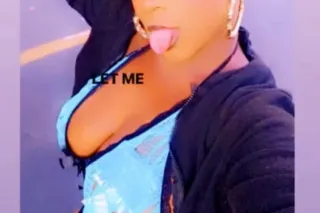 CAR PLAY and incalls AVAILABLE... - Image 1