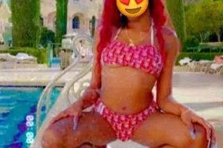 🚨2 DIFFERENT LADIES 🚨THE DICK DRAINER IS IN YOUR CITY😜💦 - Image 3
