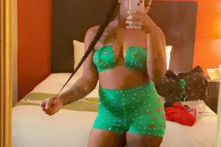 LETS PLAY 😘🌹 INCALL QV 100 SPE... - Image 4