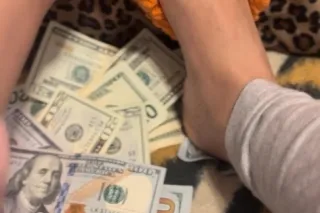 👑😍Be my Piggy💸💎Goddess👸🏻 I sell Feet Content - Image 6