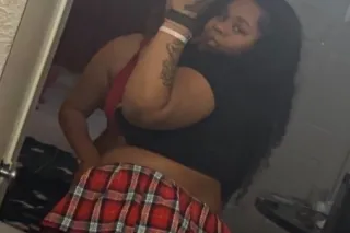 NEW IN TOWN 😍‼COME ASK ABOUT MY SPECIALS - Image 1