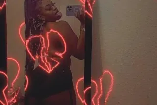 Sexy Chocolate Bombshell ❤🍫💣 - Image 8