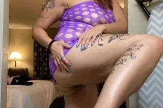 HOT ITALIAN HORNY MILF READY TO BE DICKED DOWN - Image 5