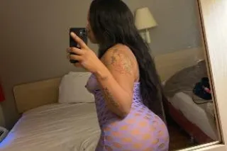 in town for the night 💋😘🥰 - 24 - Image 2