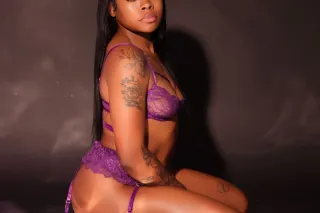 PETITE ASIAN AND BLACK - Image 2