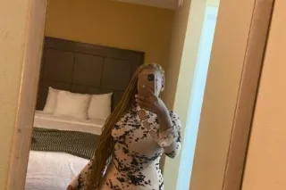 4'10 FLOWER NEW IN TOWN 🚨 - Image 5
