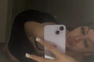 snow bunny 🐇🤭 felixible and allways avalible very reasonable and layed back COME & PLAY ♥💋 no bare no anal no kissing or spitting 100$ bj - Image 7