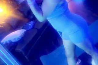 come play with me daddy bring ... - Image 4