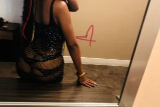 🚨OUTCALL FUN!! 😋🍫Cum have some FUN🤭💦 - Image 4