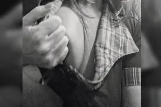 Small town country girl lookin... - Image 3