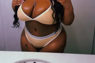🍑🍭Thick. Pretty. Irresistible.✨ - Image 1