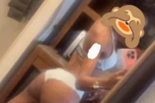 🌼HAPPY🐣SPRING🌺NEW SEX TRICKS🤤SAME GAL 👩🏽‍🦰BCUZ IM DA BEST 💕 🖕🏽 DA REST... THAT'S 👍🏾 CARAMEL PRESENTIN 💁🏽♀DA REALST 🗣 HUNTER🏹 IN DA🏙❗DNT MISS A EXTRAORDINARY EXPERIENCE OF A LIFETIME🎁 - Image 3