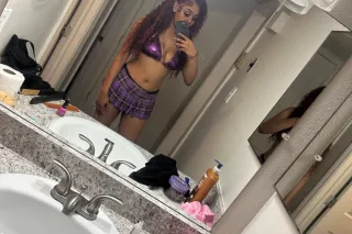 come have fun under the sun with red bone slim😘💦 - Image 5