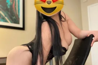 🍑Hola amor Latina nueva en la zona 💃Joven, bonita y cariosa 💋 mis servicios es 💯 garantizado 😈agradable y discreto ✨ - Image 5