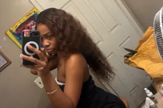 mulani in town see mewhile u can😩 ❤💦content friendly ask📲 - Image 8