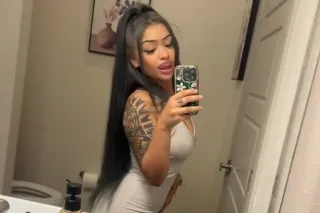 NEW IN TOWN😘 - 22 - Image 4