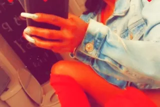 DEEPTHROAT 👸 COME HAVE IT YOUR... - Image 1