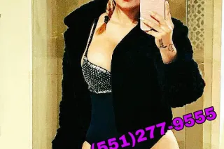Luxurious Mistress Valentyna M... - Image 2