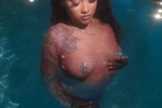 cum play w a real foreign exotic doll😍💋a night with two of us book now☎ - Image 8
