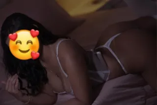 🤤🤤 LATINA CALIENTE, MUY PERRAA... - Image 3