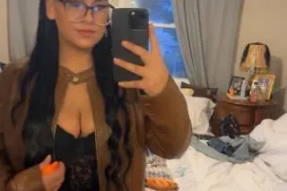 CAR DATE BBJ or FULL SERVICE/F... - Image 3