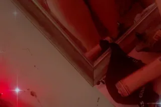 🍑Phat wet and Juicy Pussy 🚗CAR... - Image 1