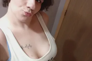 Hey guys its Rachel in Branson :) Cant wait to meet! thick brunette, down for a good time hmu - Image 3
