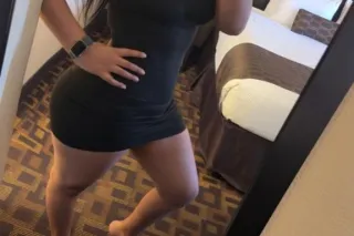 Sexy latina in town 150 qv - 2... - Image 1
