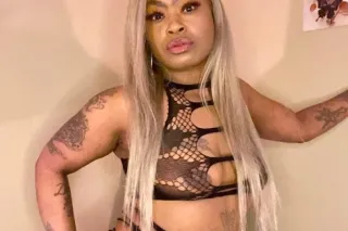 Grown and Sexy - Image 2