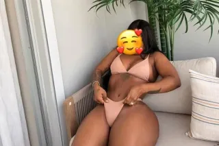 sexy latina 🔥🔥🥰 your girl 🔥🔥, ... - Image 1
