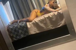 come slut this sexy costa rica... - Image 1