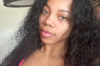 Sexy Lightskin Ready To Give G... - Image 2