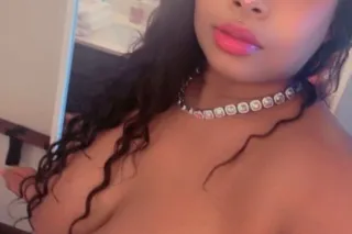 🔥Guaranteed to double back 💦😝💋📍🍈🍈Prettiest Titties in the City,🍈🍈😍😍 slippery fun😍😍😍🌴Tropical delight - Image 3