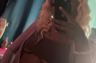 Young creamy pussy😩 - Image 2