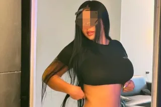 Chica Hot - Image 2