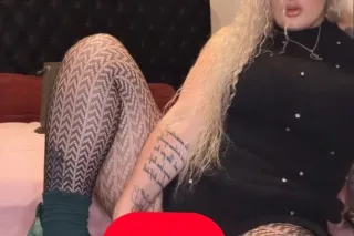 SEXY SNOW ❄🐇🎰🎲 HERE FOR A GOOD... - Image 1
