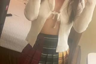 Sexy COUGAR on the PROWL - Image 3