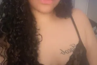 Wet Tight Young Snatch 🔥 Onlyfans.com/nikkidadon304xo 💦 Sweet Innocent Vibe Mixed Chick 😍😘🤩 Come Play w her very juicy and creamy pussy thick in the right places 🔥❤️💋 - Image 3