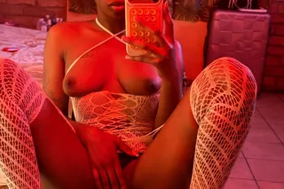 incall or outcall😍 - Image 11