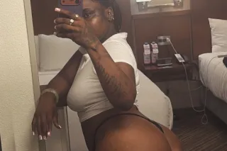 TIGHT😻 WET🌊JUICY🍒READY TO PLAY💦RIGHT NOW🔥DONT MISS OUT😘✅❇ ❤NO DEPOSIT FACETIME VERIFICATION AVAILABLE ‼❤❇ - Image 1